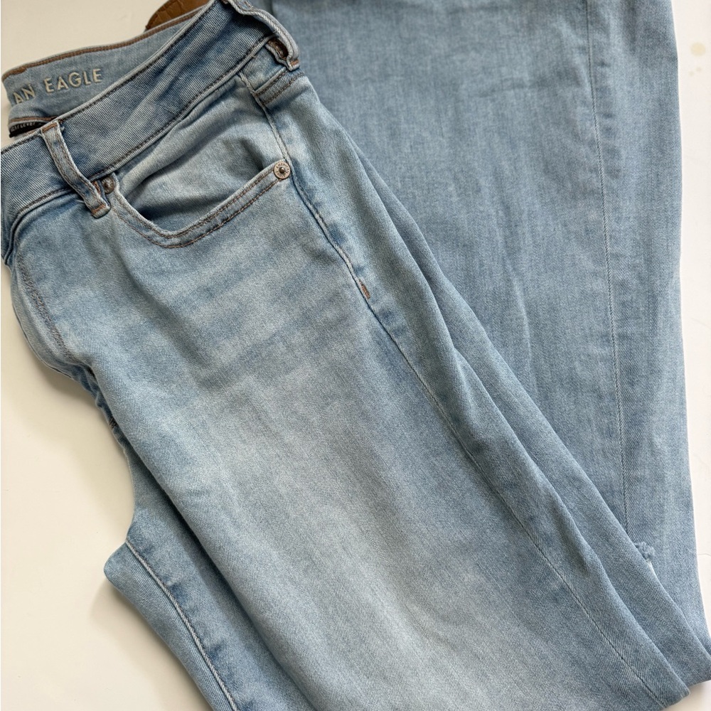 American Eagle Short Flare